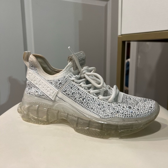 STEVE MADDEN SNEAKERS! RHINESTONE - Picture 3 of 3